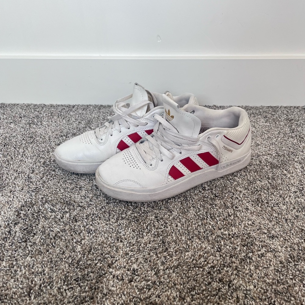 Adidas Tyshawn 1
